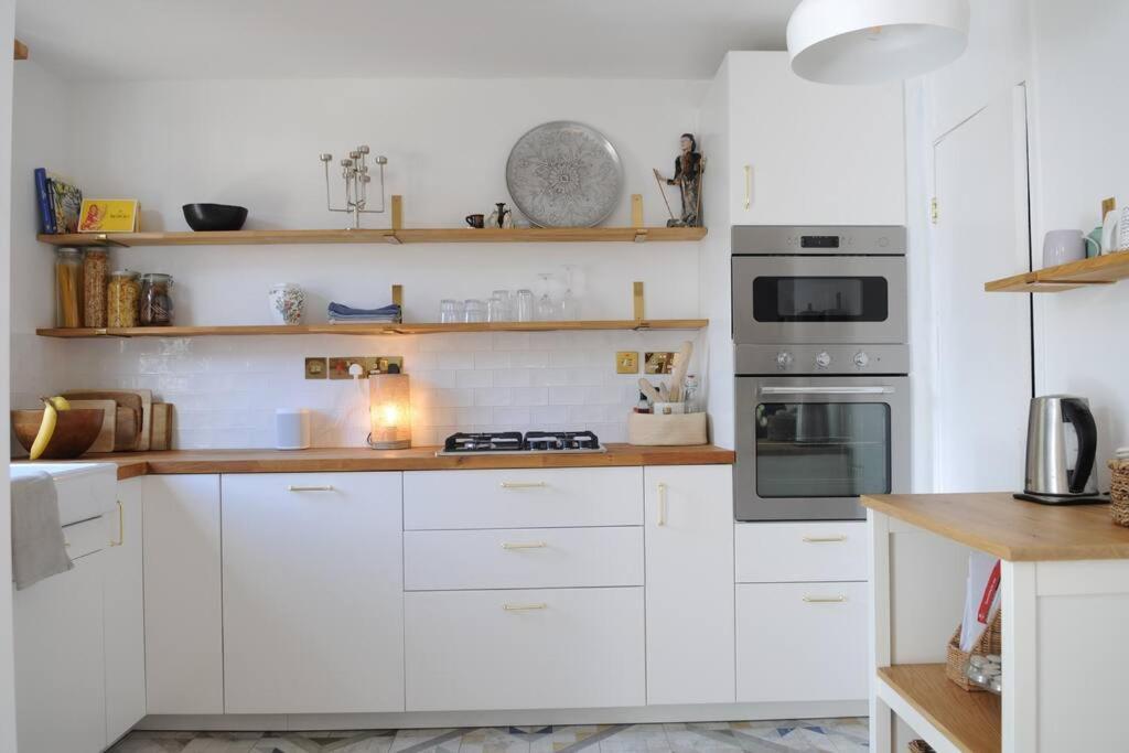 Light Filled Mid- Century 3 Bed Cottage In Dulwich Londyn Zewnętrze zdjęcie